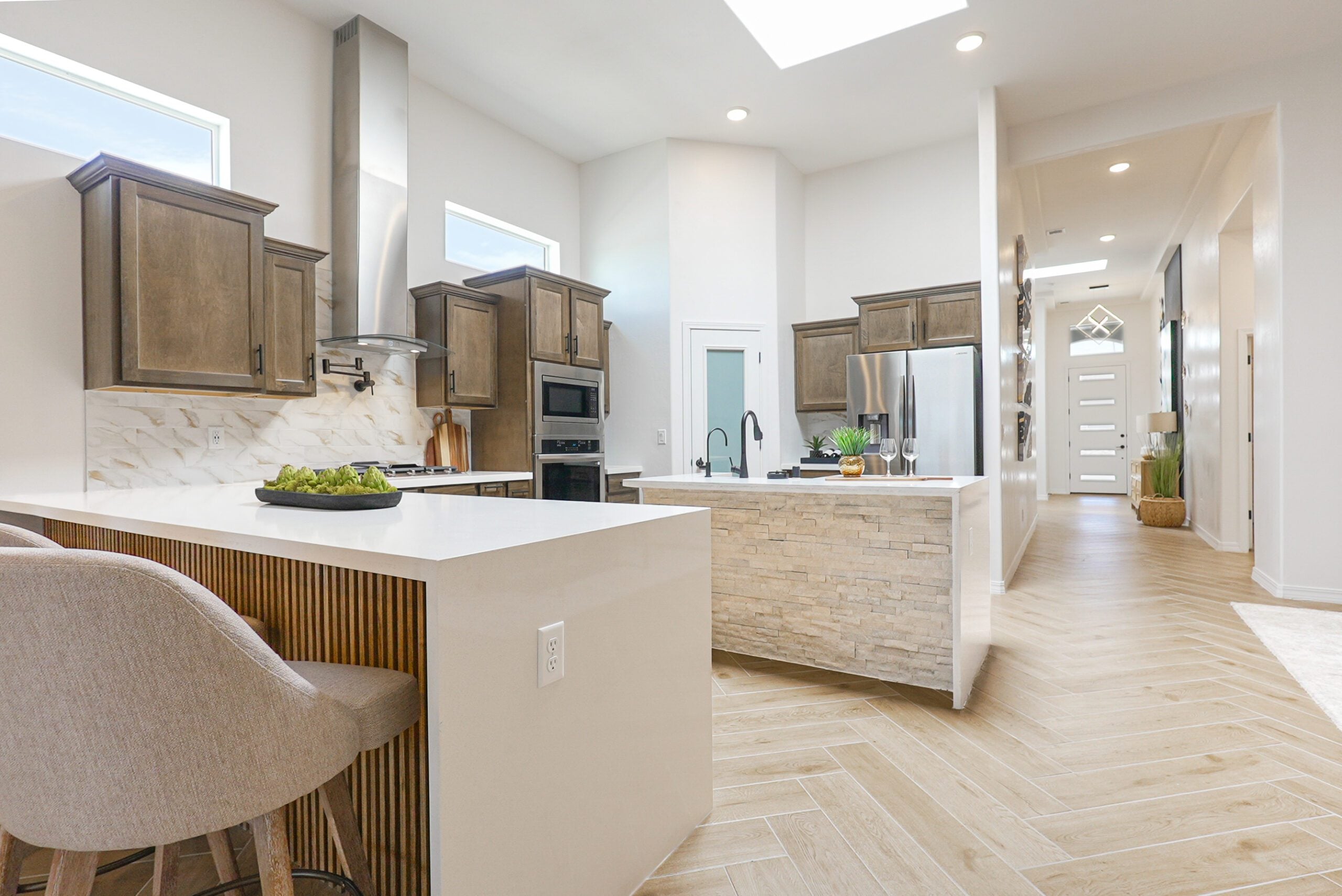 Large kitchen in the tulip with modern finishes and lots of lighting